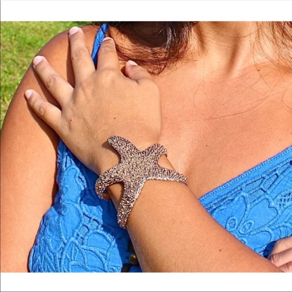 Starfish Cuff Bracelet Turquoise 💙 - Picture 3 of 3